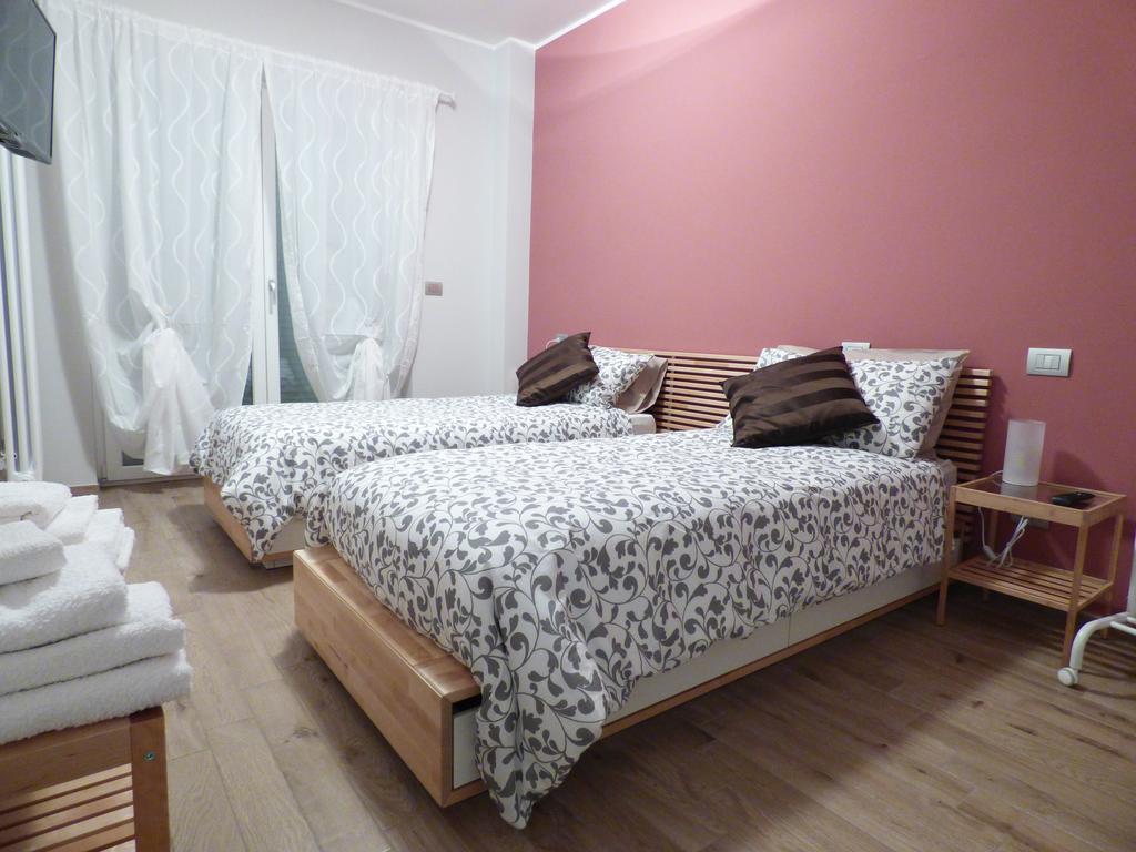 Giravento Bed & Breakfast Borgo San Dalmazzo Luaran gambar